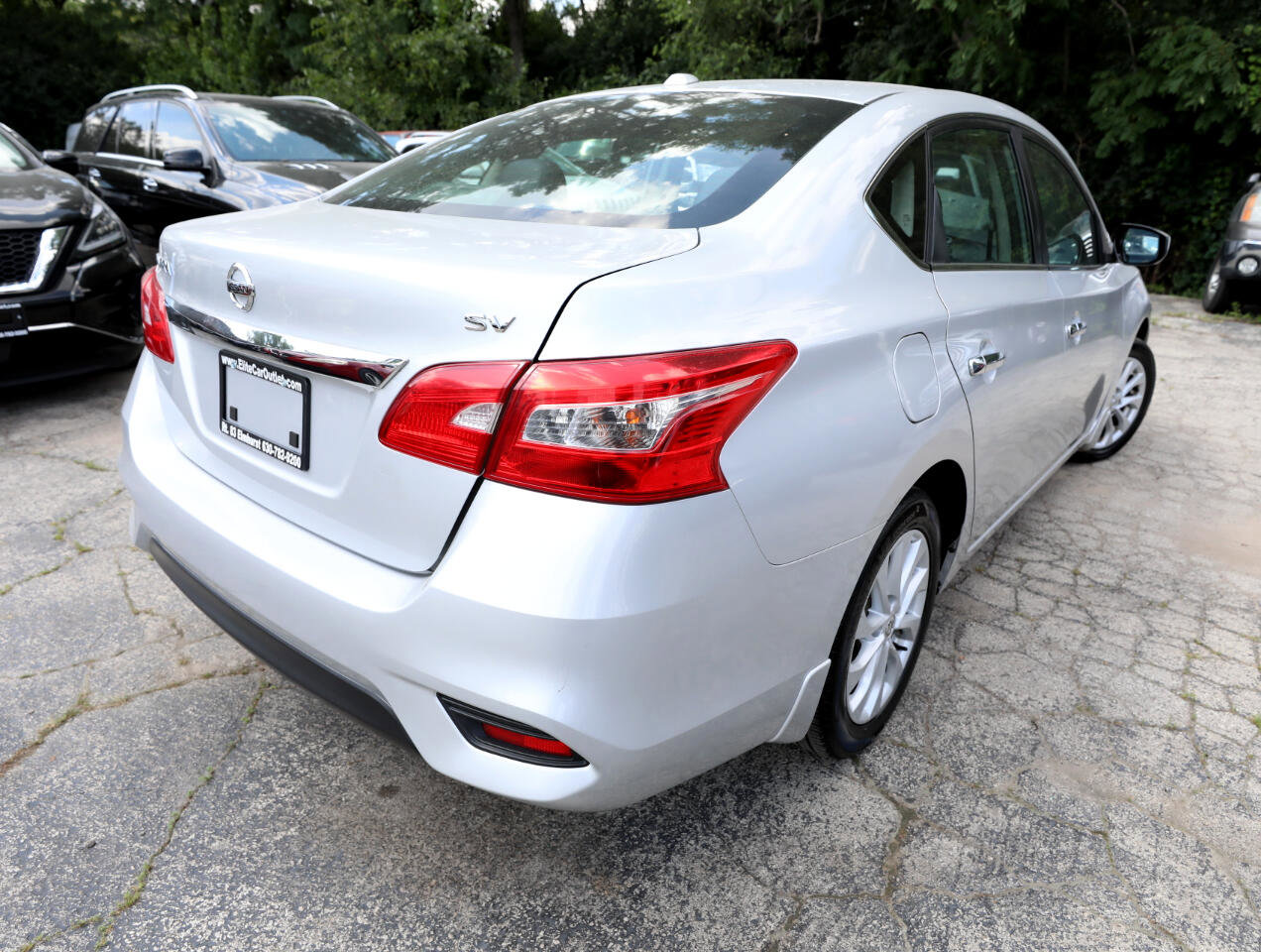 Used 2018 Nissan Sentra SV image 6