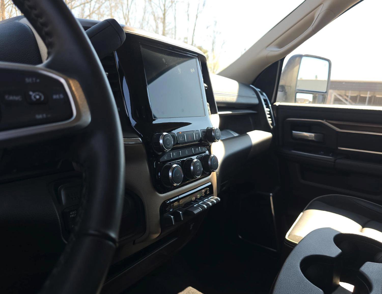 Used 2024 RAM 2500 Laramie w/ Safety Group image 9