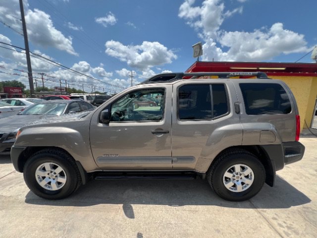 Used 2008 Nissan Xterra Off-Road w/ Technology Pkg AWD/4WD image 8