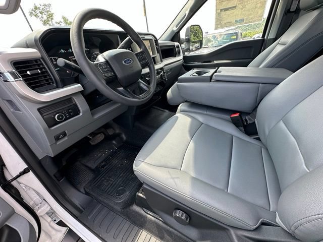 New 2026 Ford F550 4x4 Regular Cab Super Duty image 16