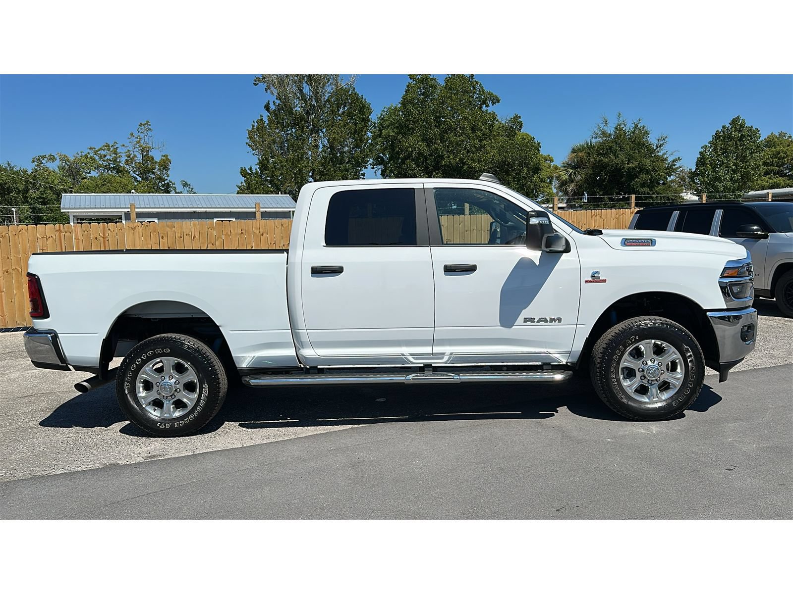Used 2025 RAM 2500 Big Horn AWD/4WD image 7