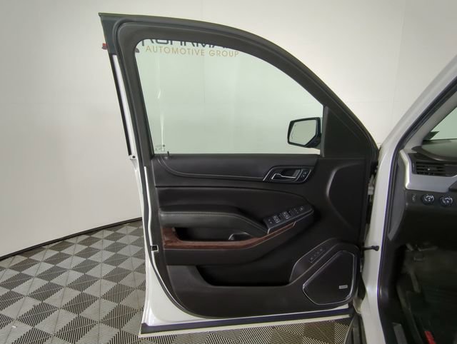 Used 2017 GMC Yukon XL SLT w/ Open Road Package image 19