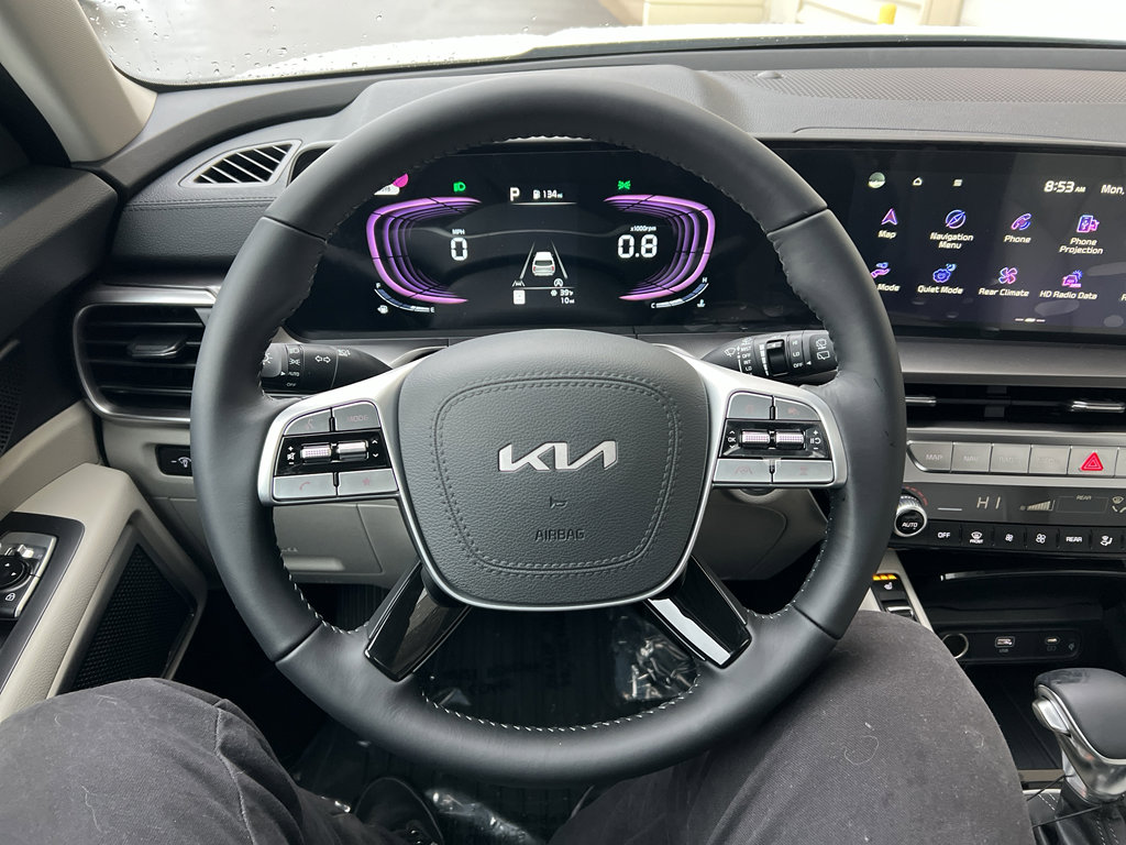 New 2025 Kia Telluride S image 28