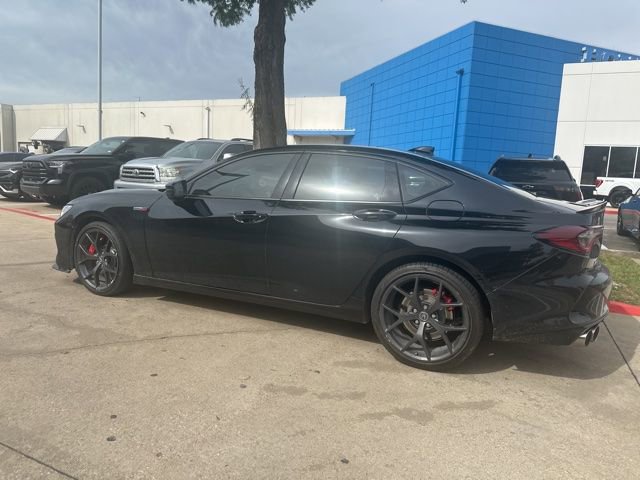 Used 2023 Acura TLX Type S image 3