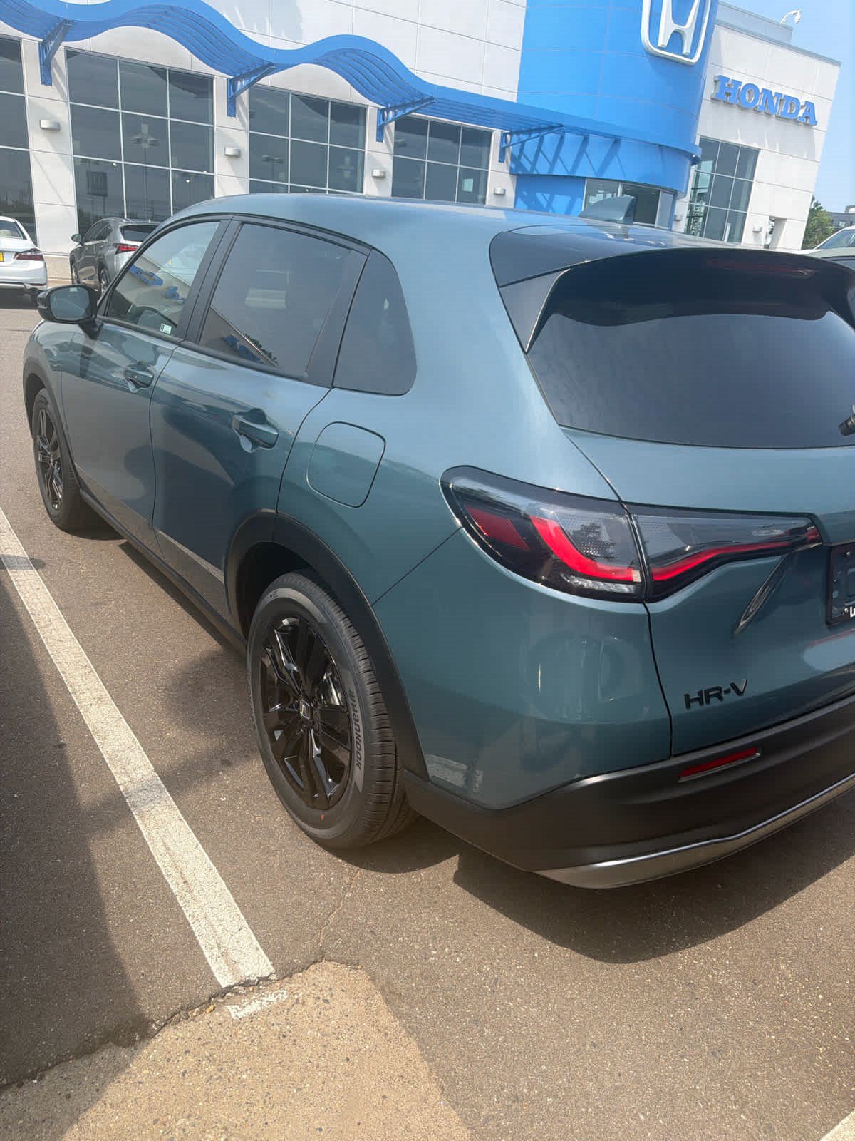 Used 2027 Honda HR-V Sport image 8
