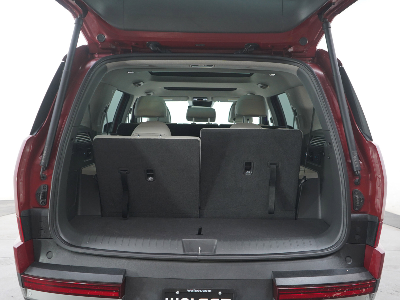 Used 2024 Hyundai Santa Fe Limited AWD/4WD image 17