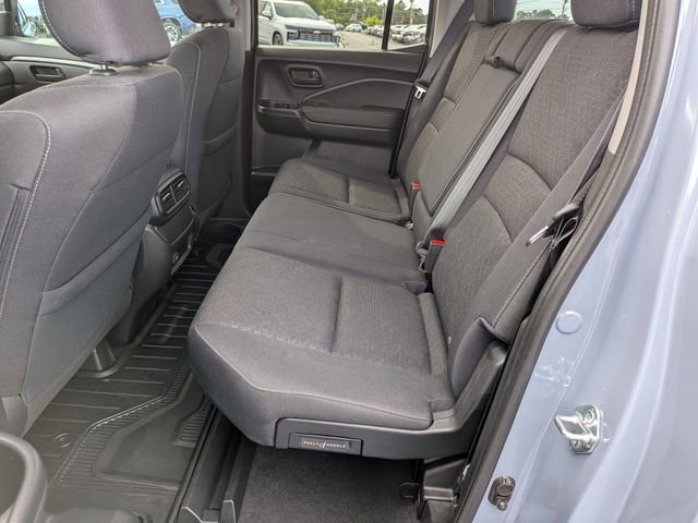 Used 2025 Honda Ridgeline Sport image 30