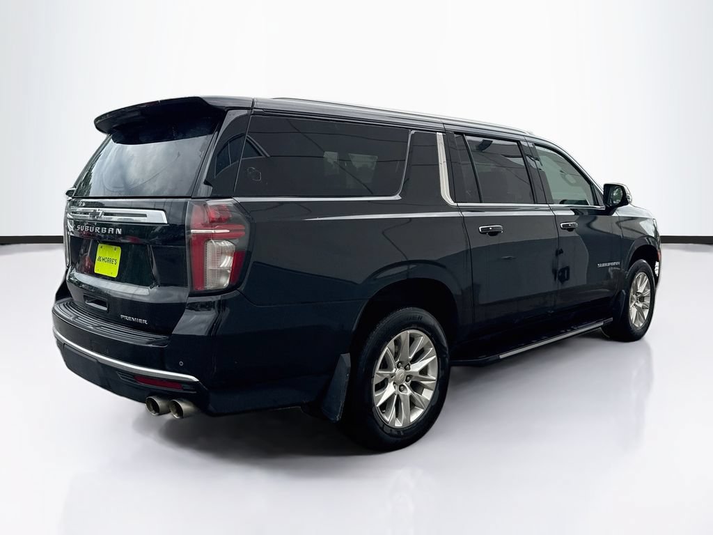 Used 2023 Chevrolet Suburban Premier AWD/4WD image 5