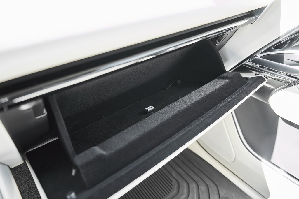 Used 2026 Land Rover Range Rover Long Wheelbase SE image 81