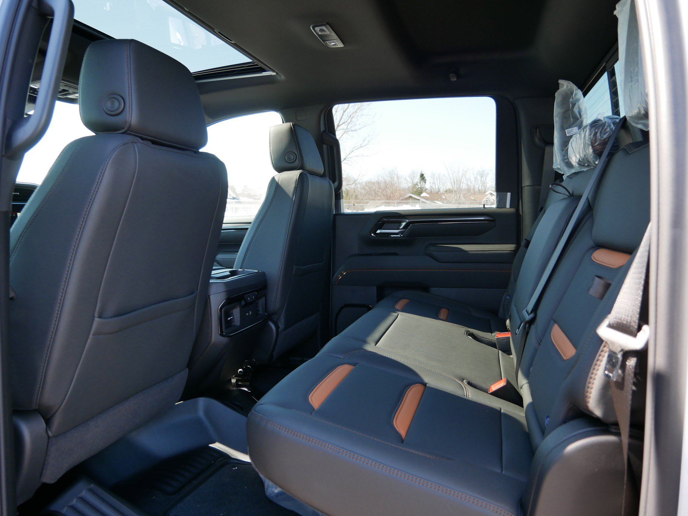 New 2026 GMC Sierra 3500 AT4 image 12