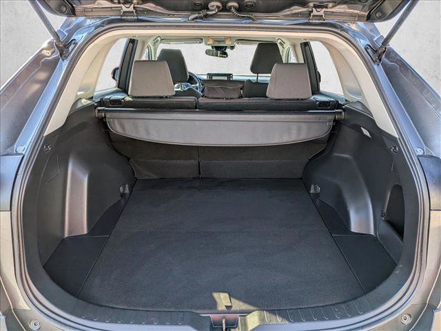 Certified 2021 Toyota RAV4 XLE w/ XLE Grade Weather Package AWD/4WD image 6