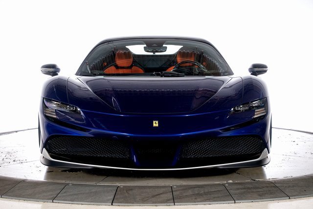 Used 2024 Ferrari SF90 Spider image 14