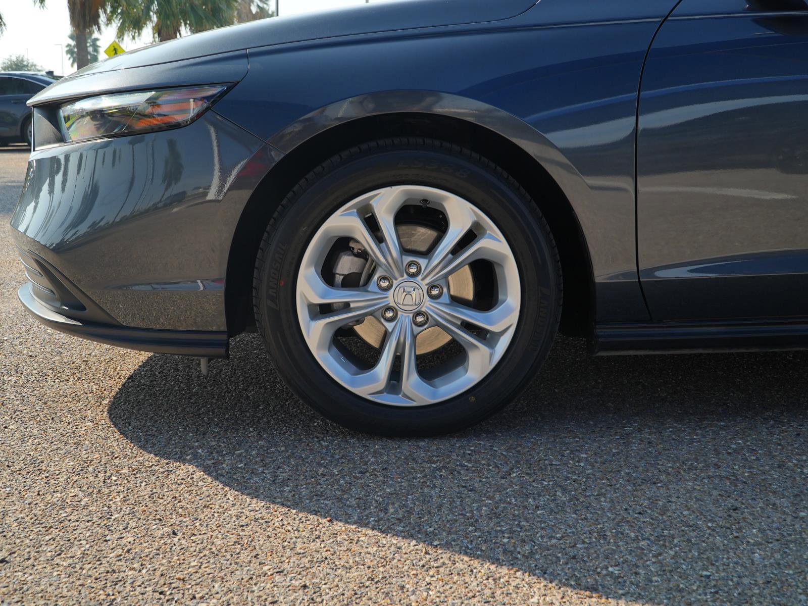 Used 2023 Honda Accord LX image 12