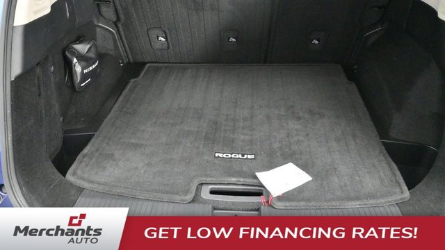 Used 2023 Nissan Rogue SV AWD/4WD image 25