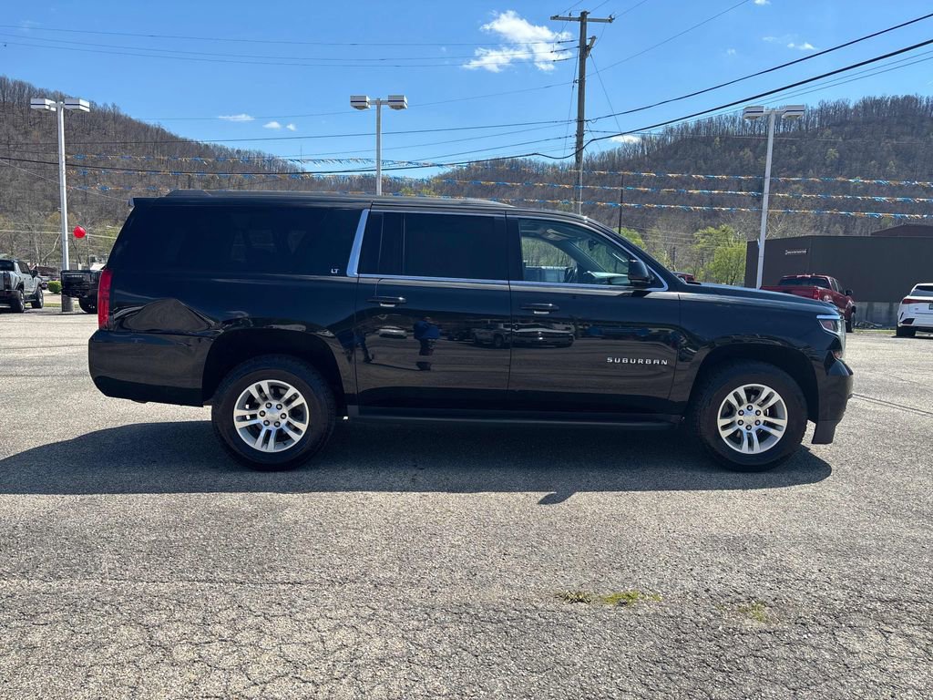 Used 2019 Chevrolet Suburban LT AWD/4WD image 6