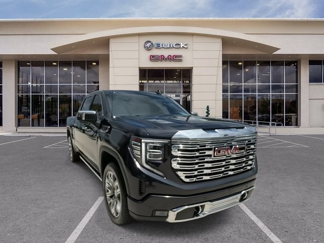 Certified 2023 GMC Sierra 1500 Denali AWD/4WD image 3