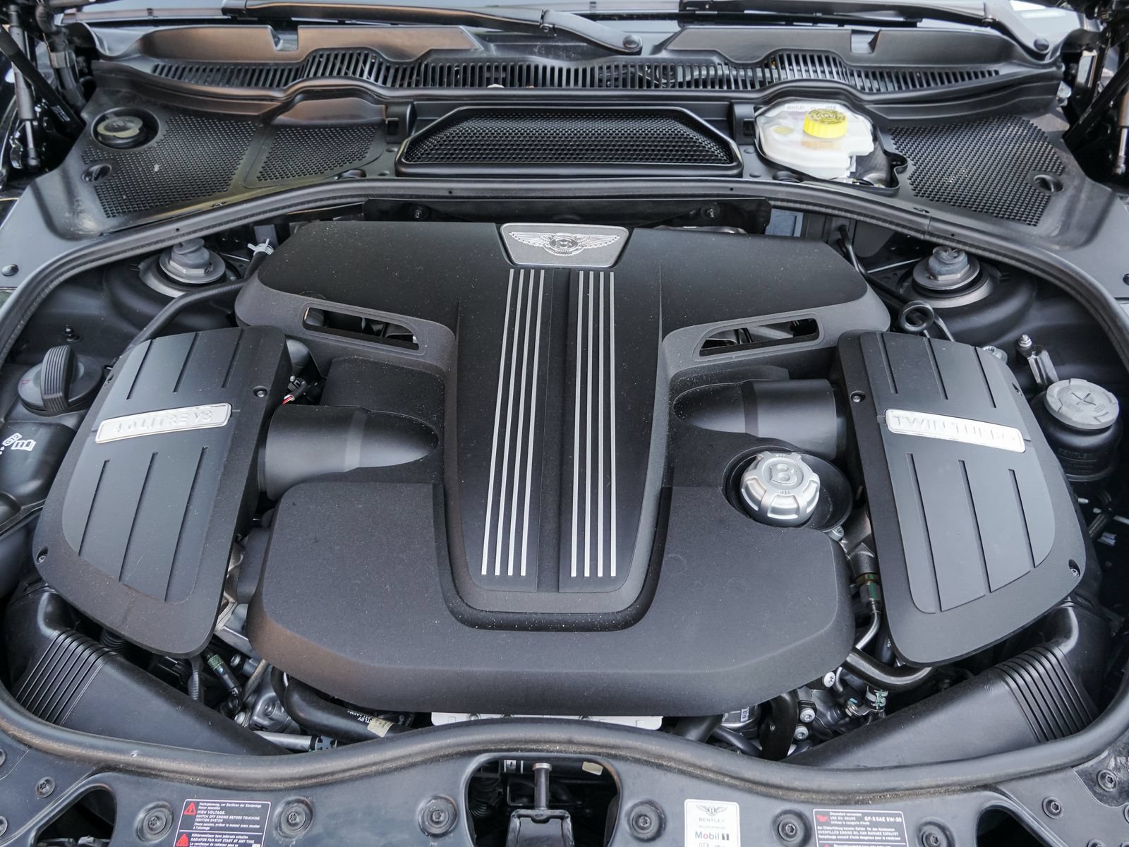 Certified 2017 Bentley Continental GT V8 S AWD/4WD image 31