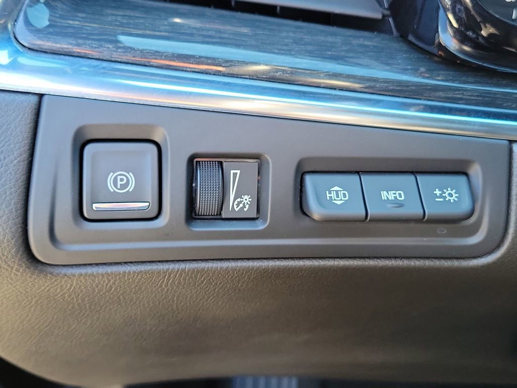 Used 2022 Cadillac XT5 Premium Luxury w/ Technology Package image 22