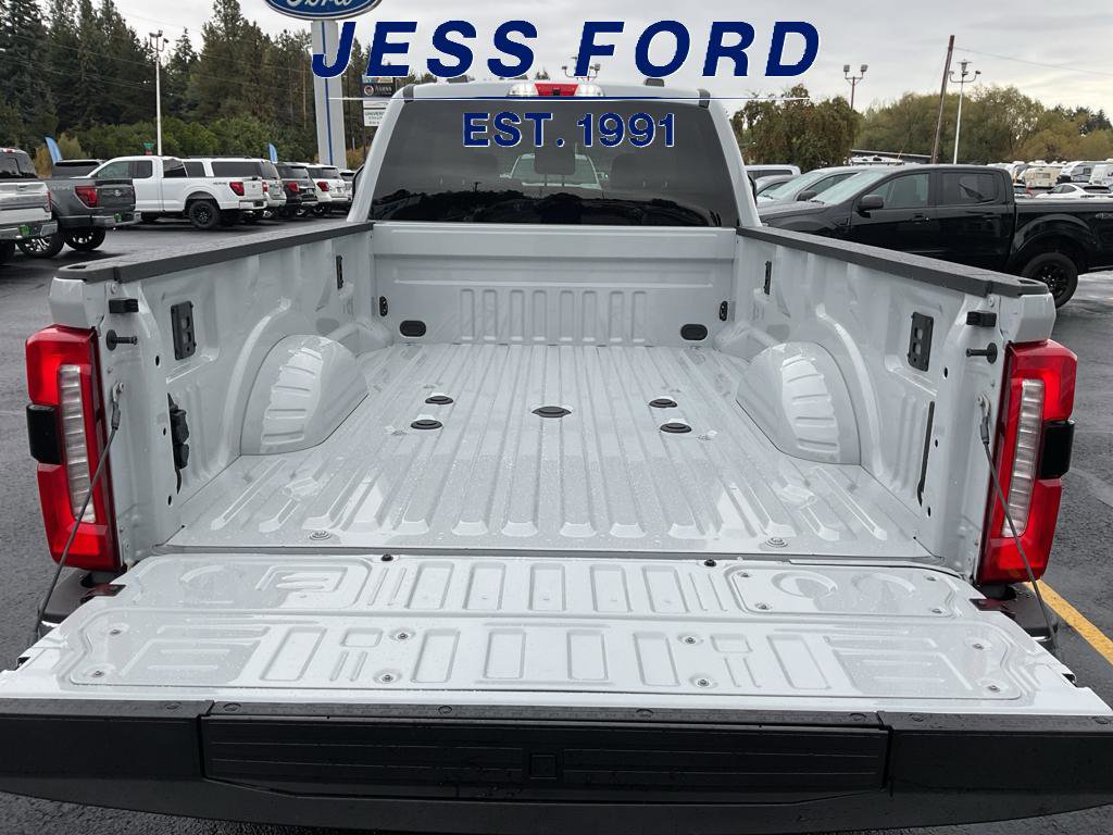 New 2026 Ford F350 Lariat image 11