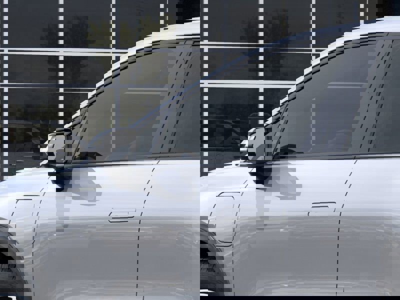 New 2026 Chevrolet Equinox EV LT image 12