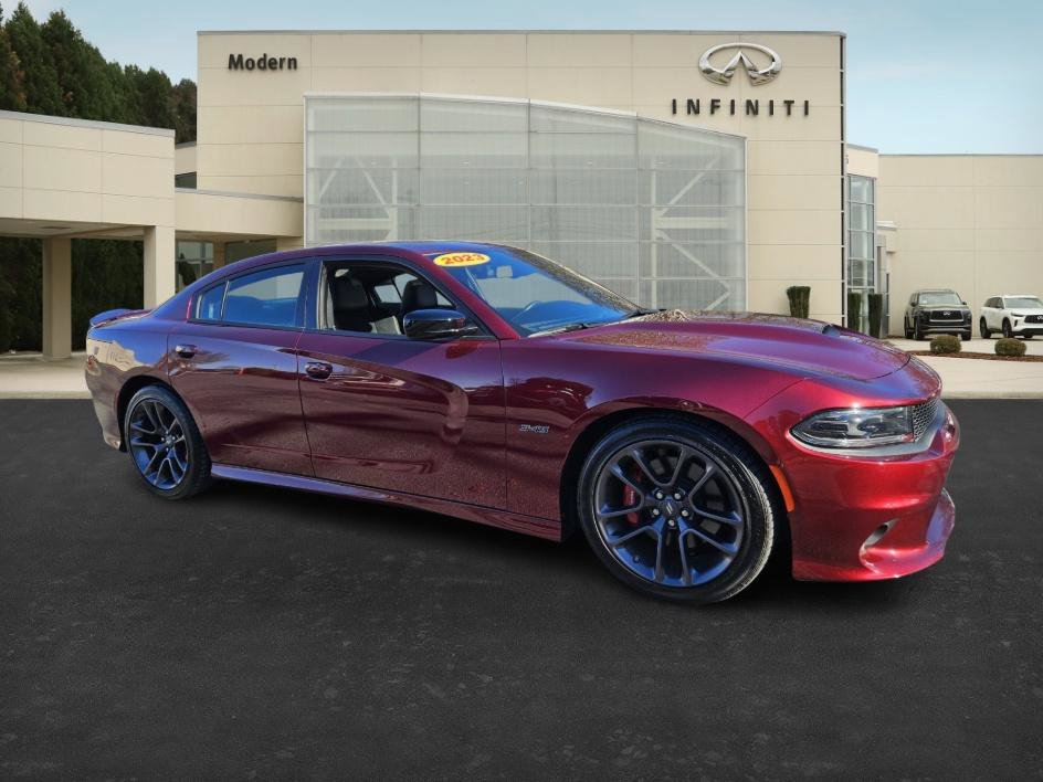 Used 2023 Dodge Charger R/T w/ Plus Group image 2
