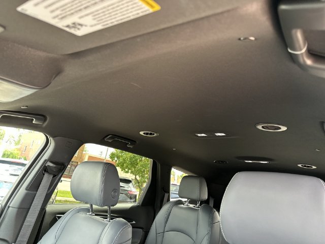 Certified 2024 Buick Enclave Essence AWD/4WD image 25