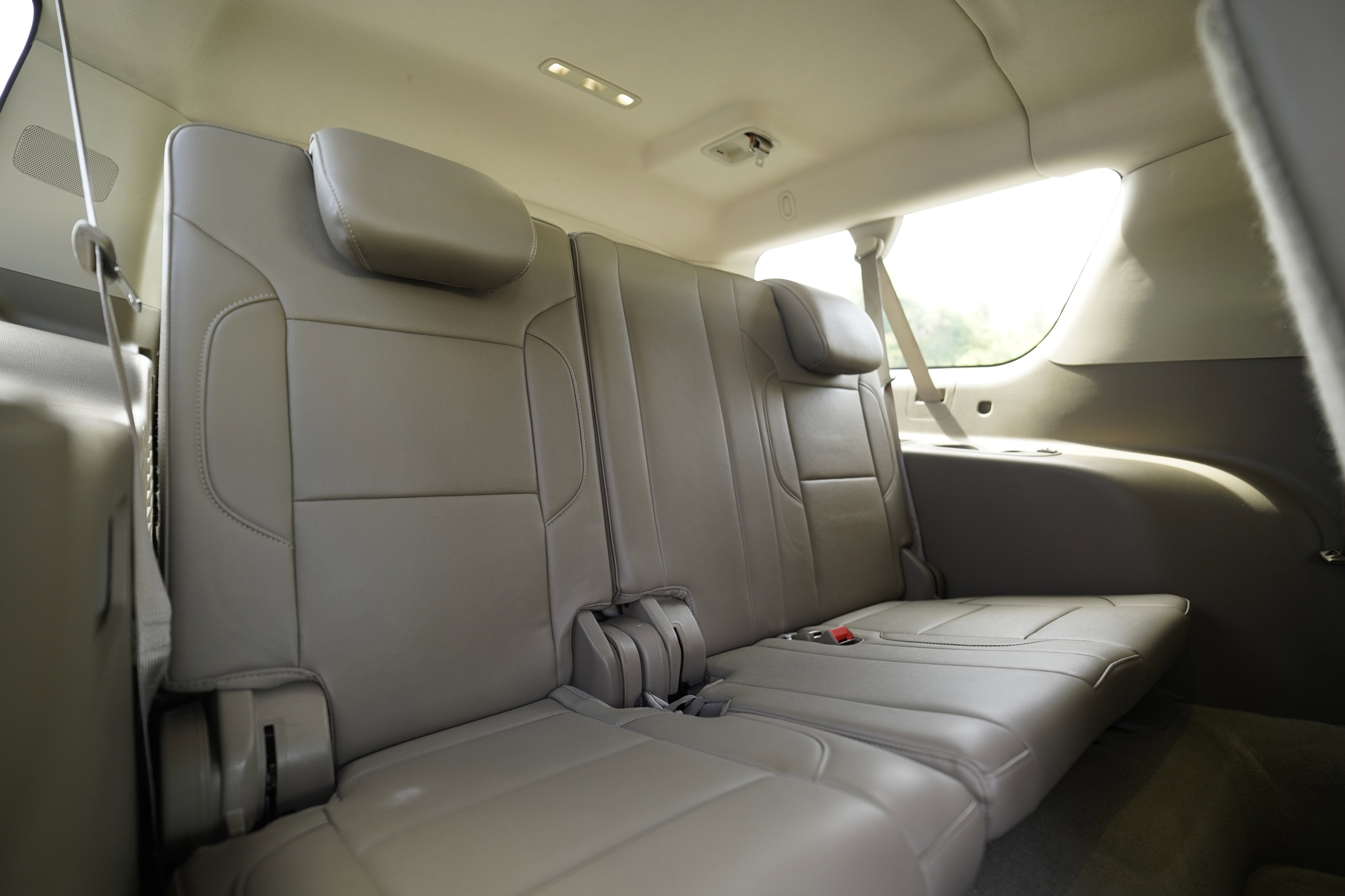 Used 2016 GMC Yukon XL SLT image 14