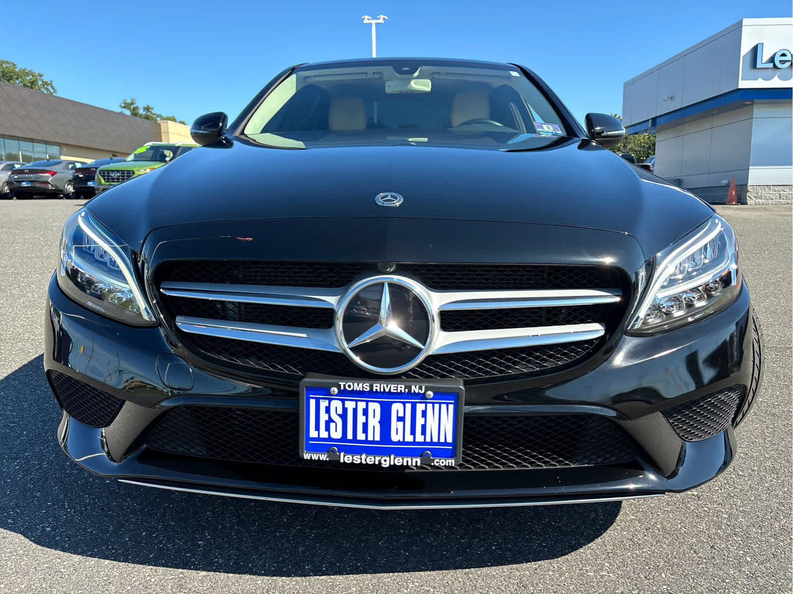 Used 2020 Mercedes-Benz C 300 4MATIC Sedan image 4