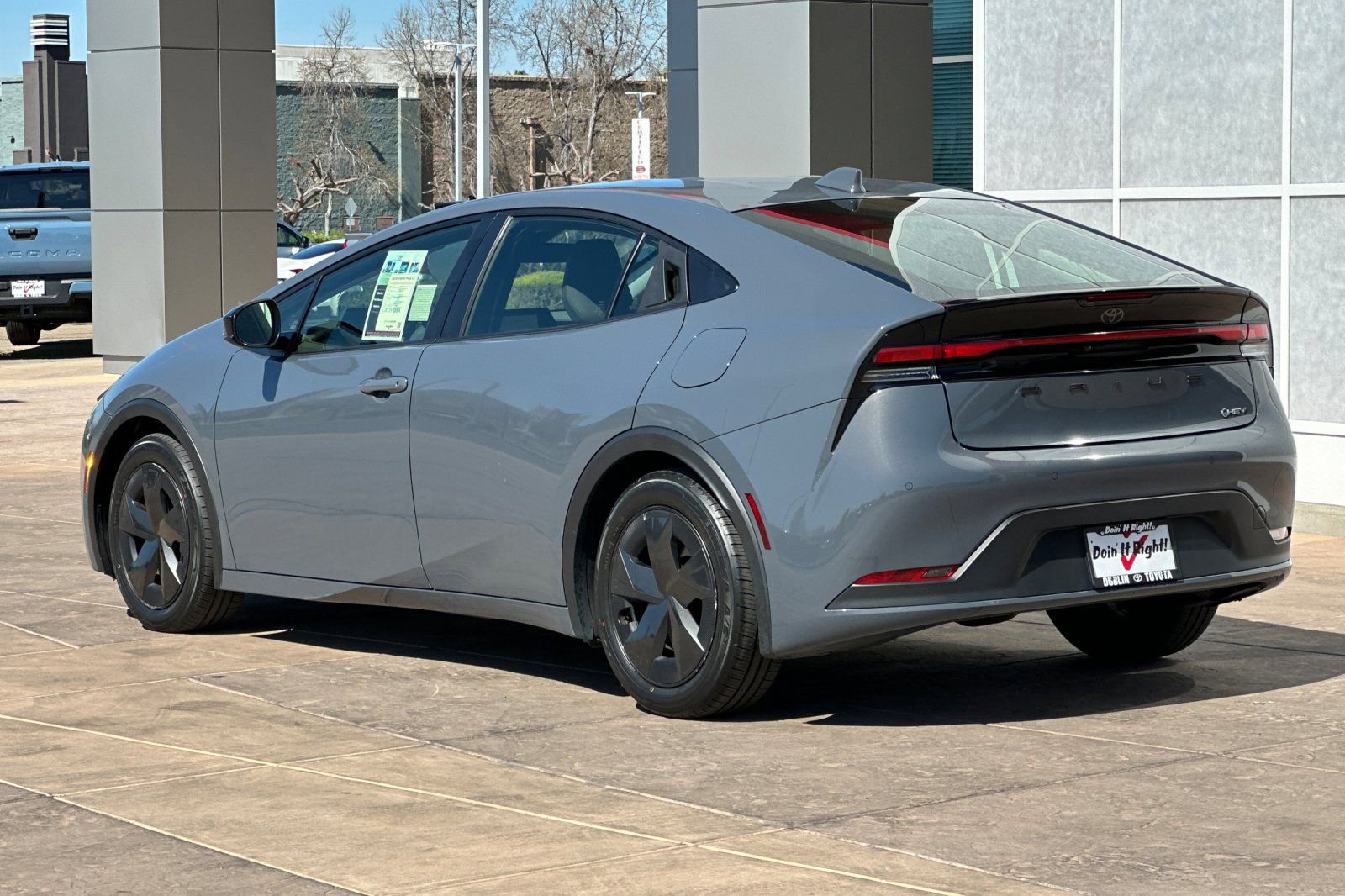 Used 2024 Toyota Prius LE image 6