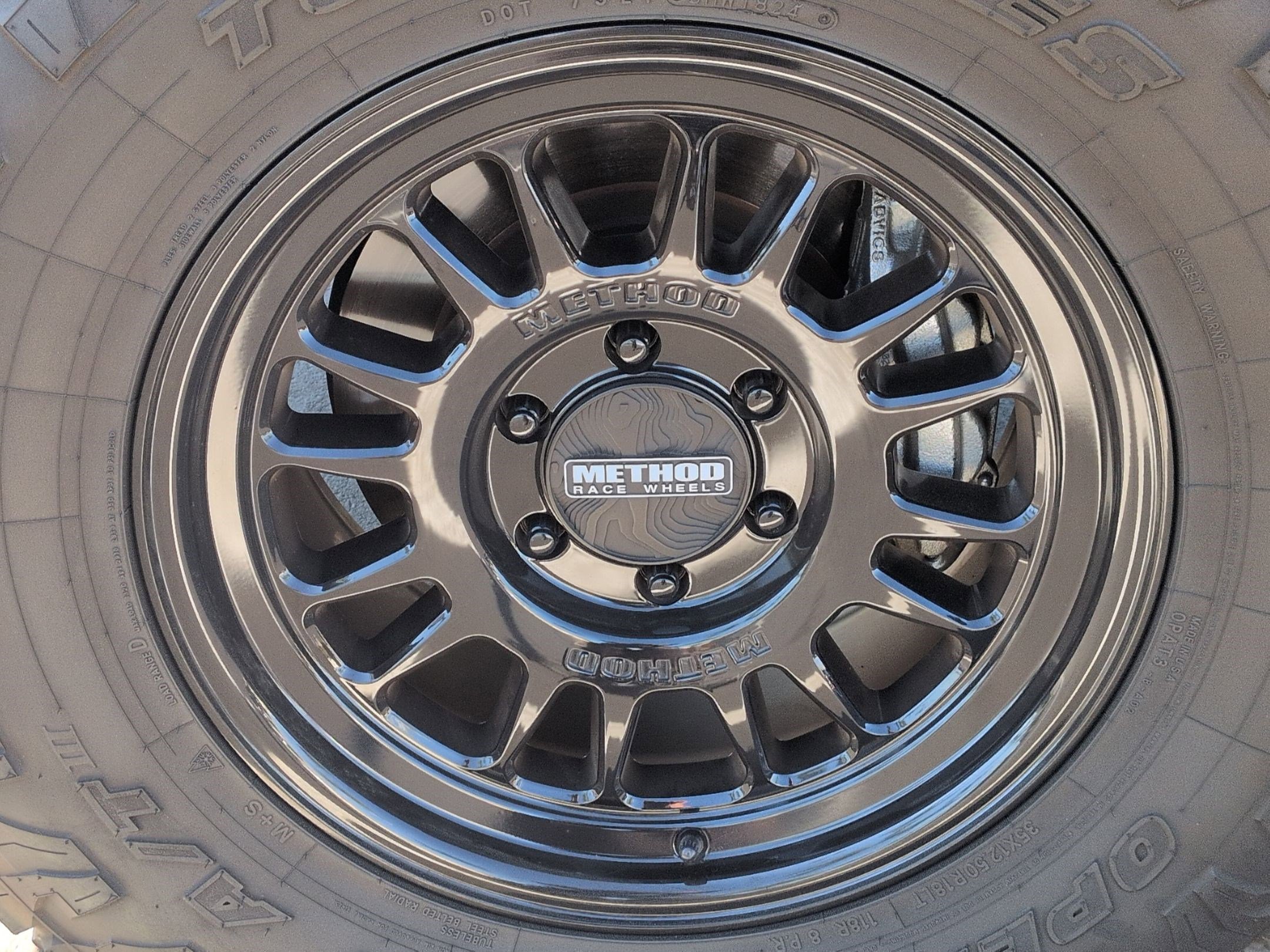 Used 2024 Toyota Tundra Limited w/ TRD Off-Road Package image 13