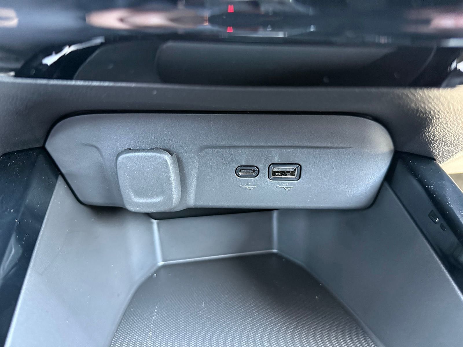 New 2025 Chevrolet Trax LT w/ Driver Confidence Package FWD image 28