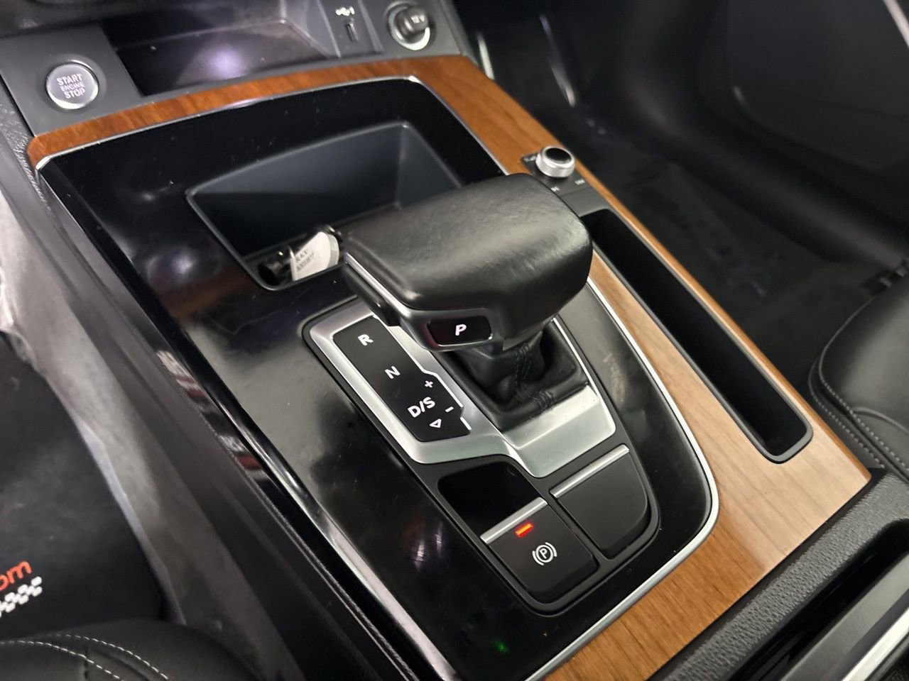 Used 2022 Audi Q5 2.0T Premium w/ Convenience Package image 19