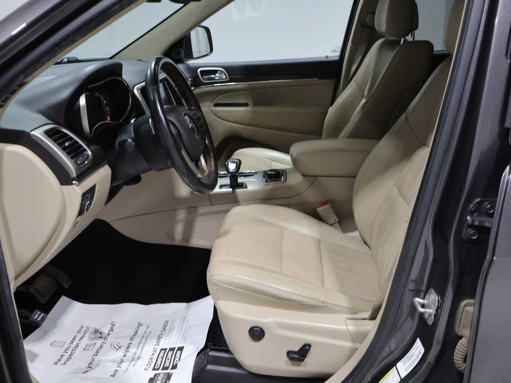 Used 2014 Jeep Grand Cherokee Limited AWD/4WD image 11
