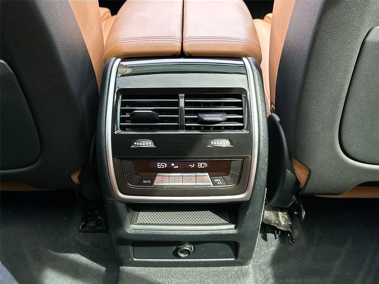 Used 2023 BMW X5 xDrive40i w/ Premium Package image 26