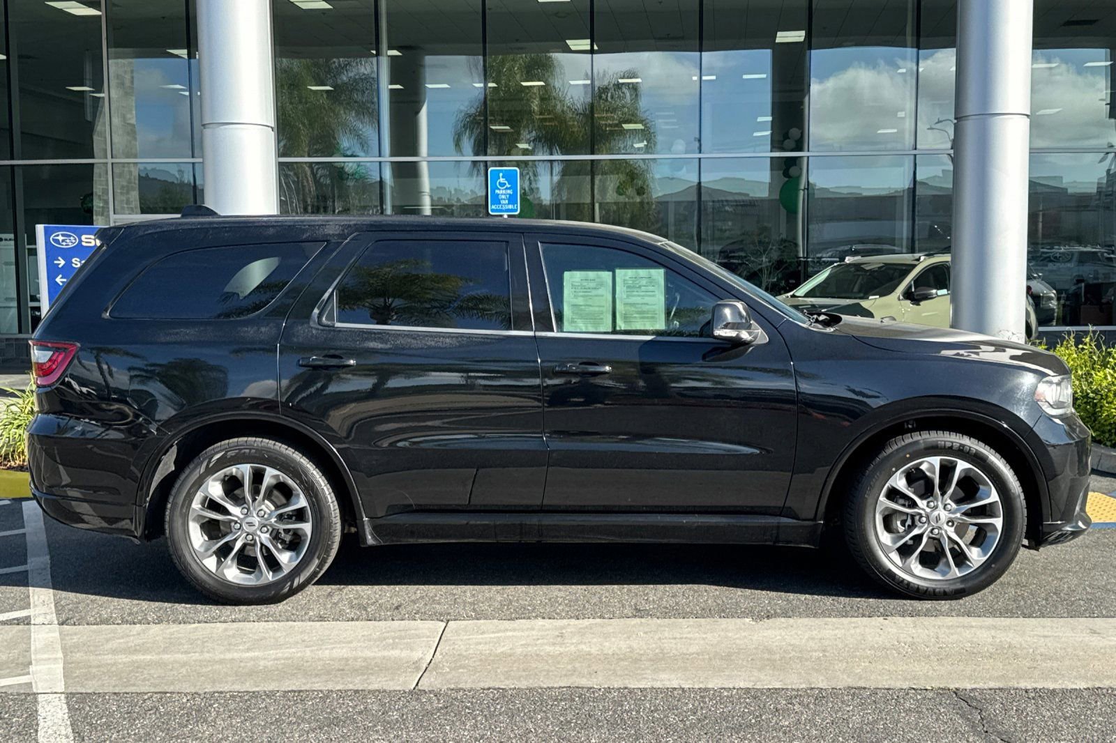 Used 2019 Dodge Durango GT image 3