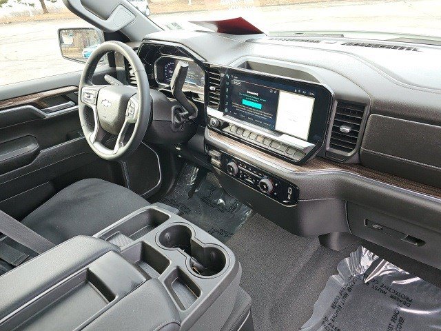 Used 2023 Chevrolet Silverado 1500 LT image 14