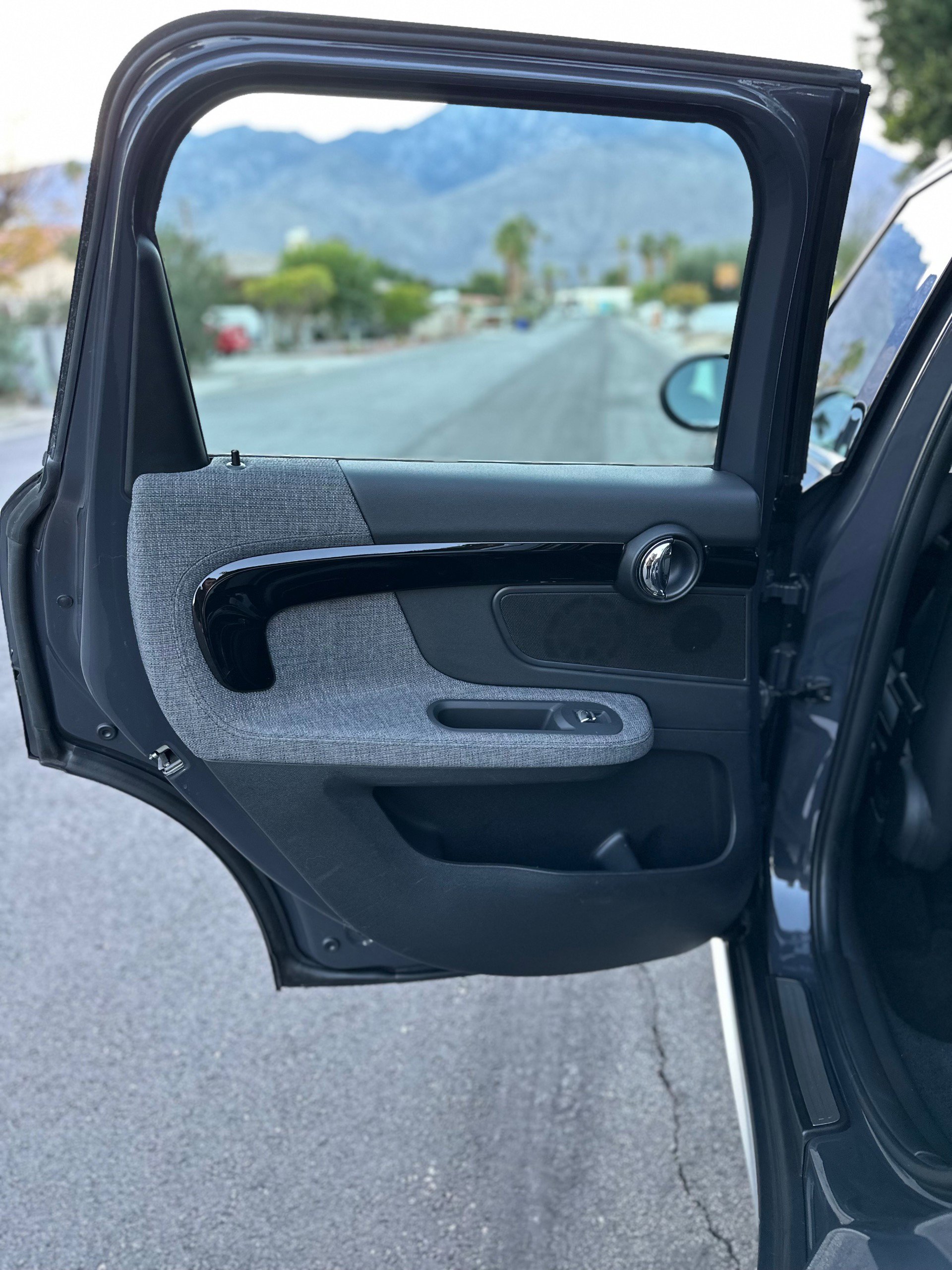 Used 2020 MINI Cooper Countryman S w/ Storage Package image 34