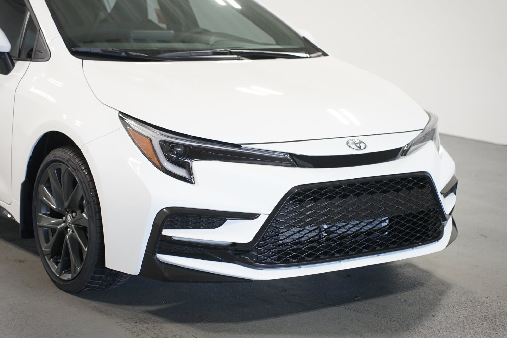 New 2027 Toyota Corolla SE FWD image 4