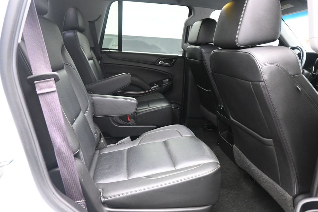 Used 2017 GMC Yukon SLT AWD/4WD image 13