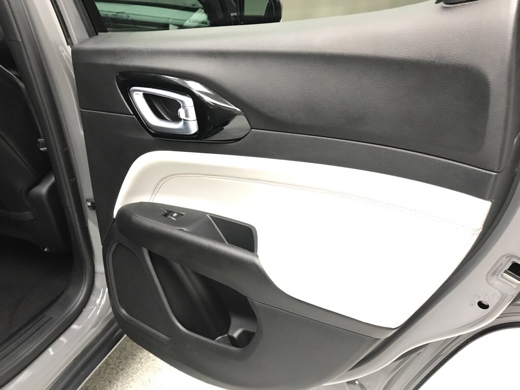 Used 2024 Jeep Compass Limited image 21