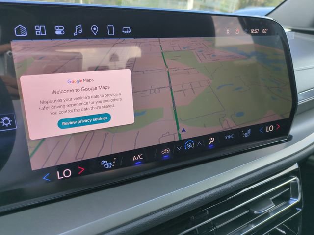 New 2025 Chevrolet Traverse LT image 21