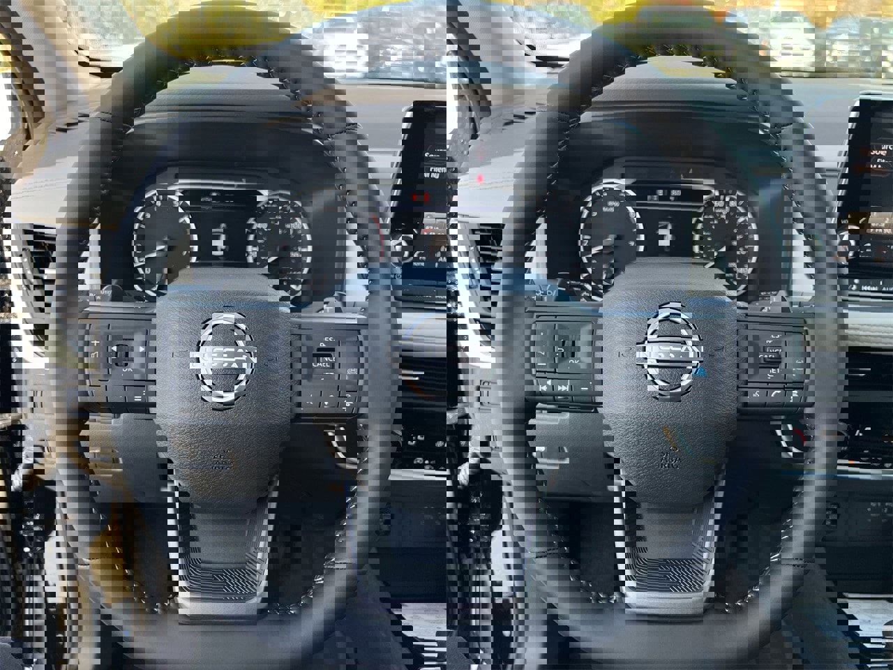 New 2026 Nissan Rogue SV image 9