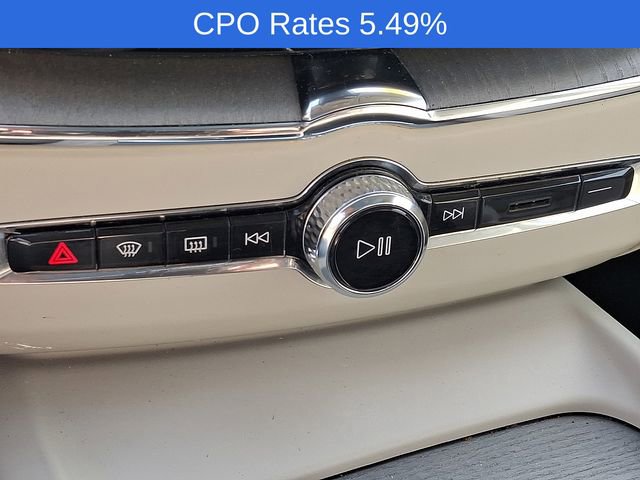 Certified 2024 Volvo XC60 B5 Plus w/ Climate Package AWD/4WD image 20