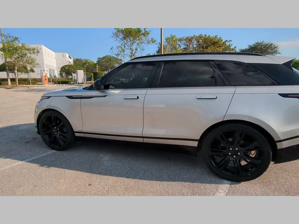 Used 2018 Land Rover Range Rover Velar R-Dynamic SE image 48