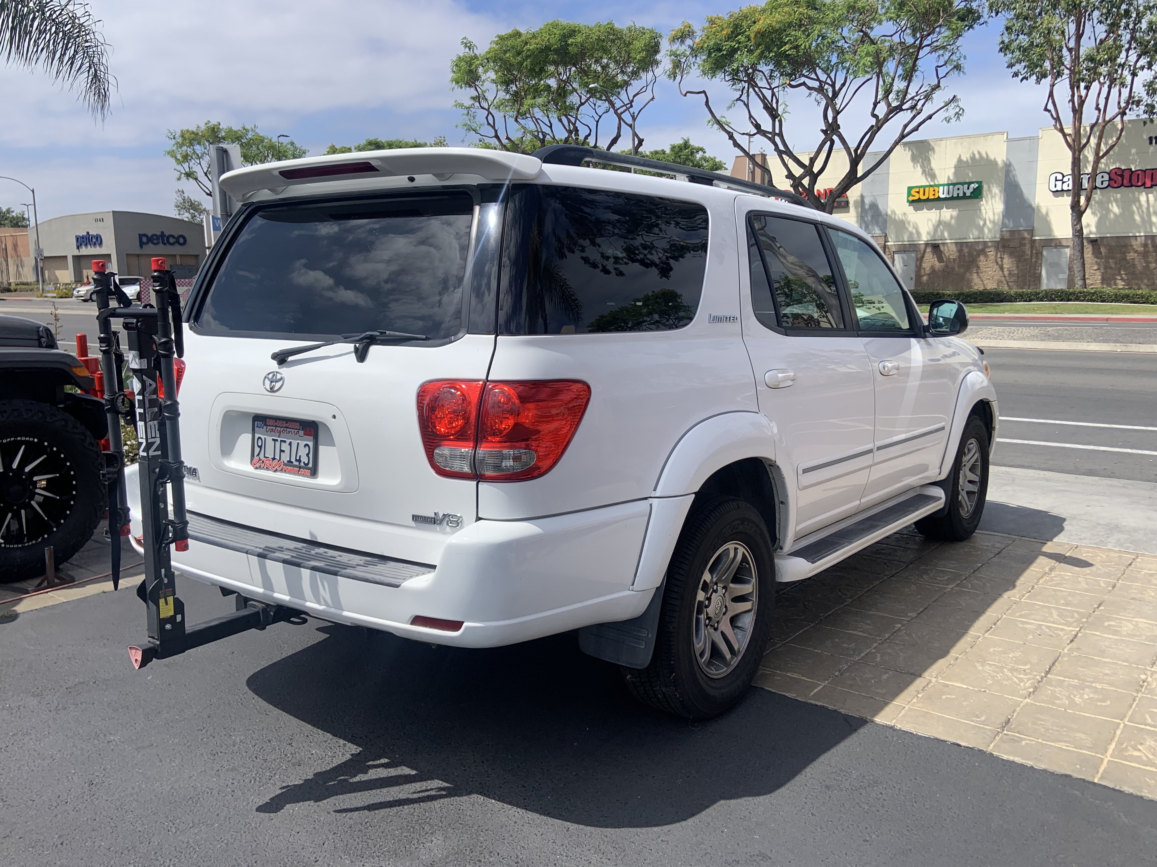 Used 2007 Toyota Sequoia Limited RWD image 7