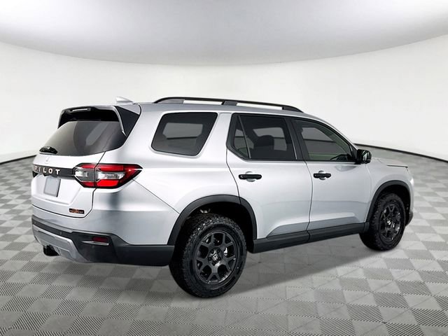 New 2026 Honda Pilot TrailSport image 6