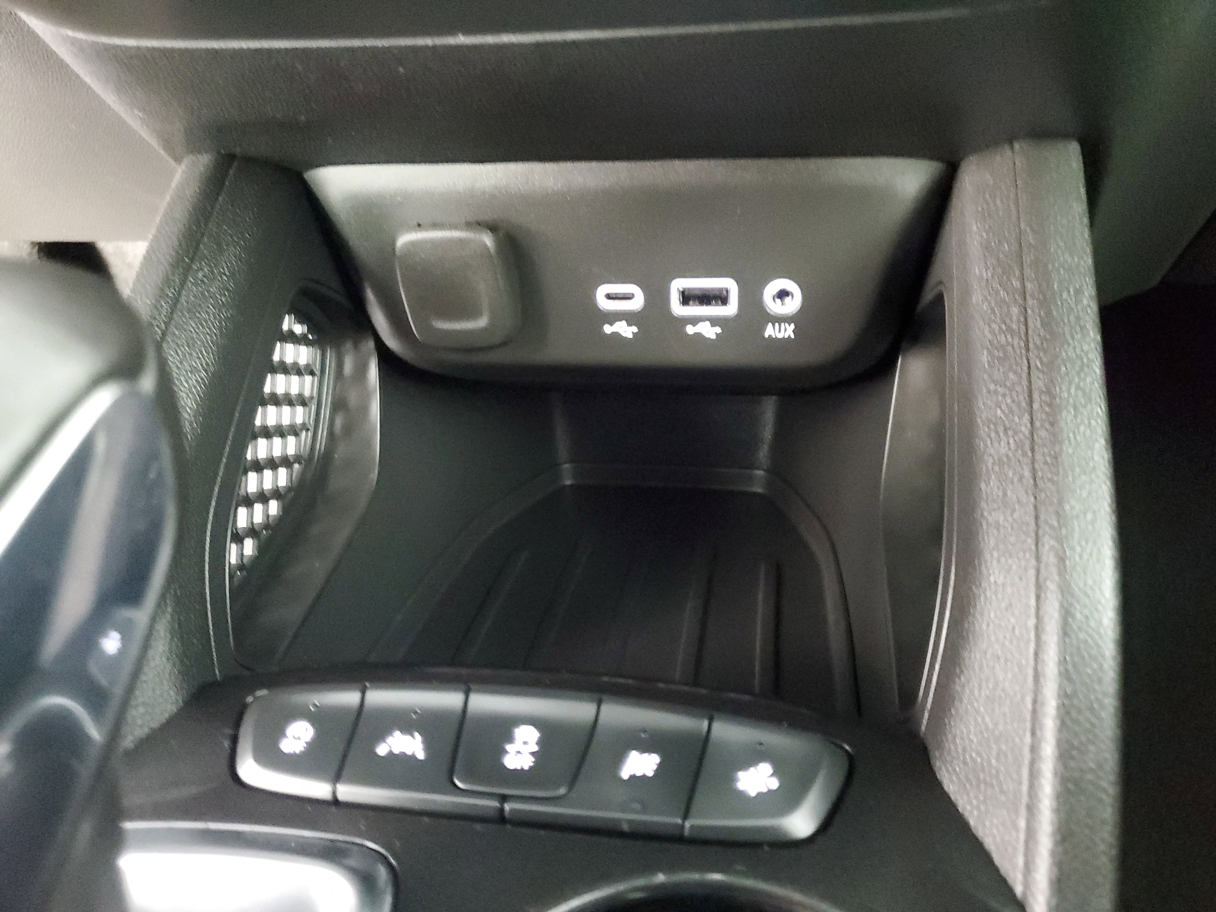 Used 2023 Chevrolet TrailBlazer ACTIV w/ Convenience Package FWD image 18