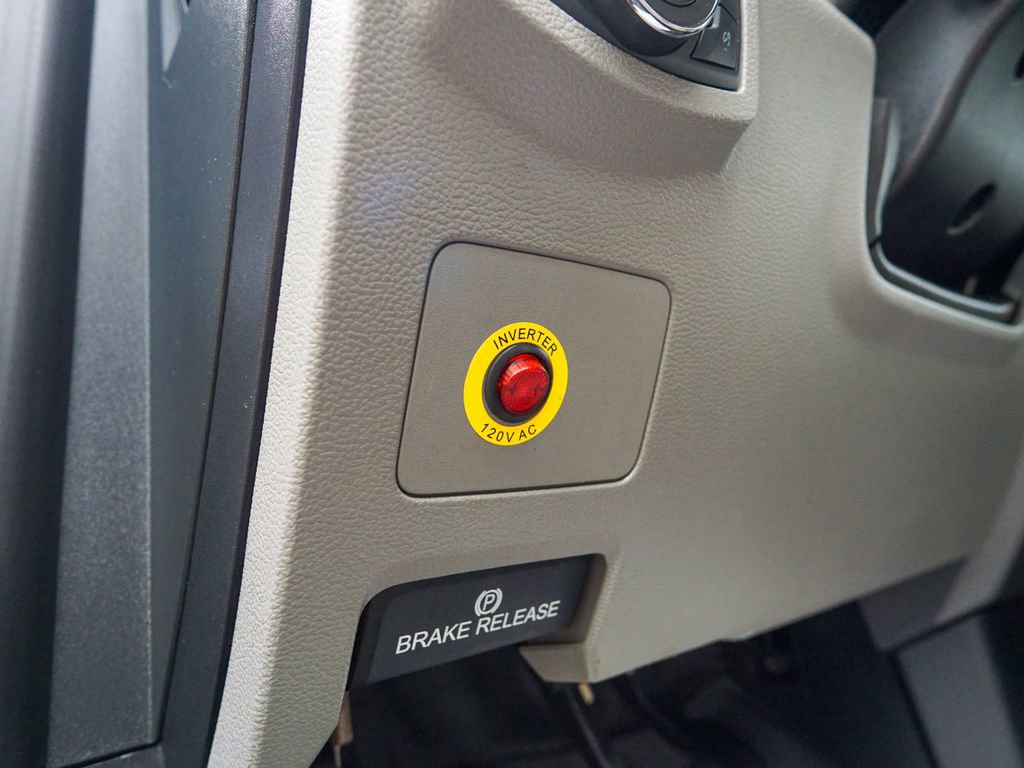 Used 2020 Ford F250 XL w/ Power Equipment Group image 17