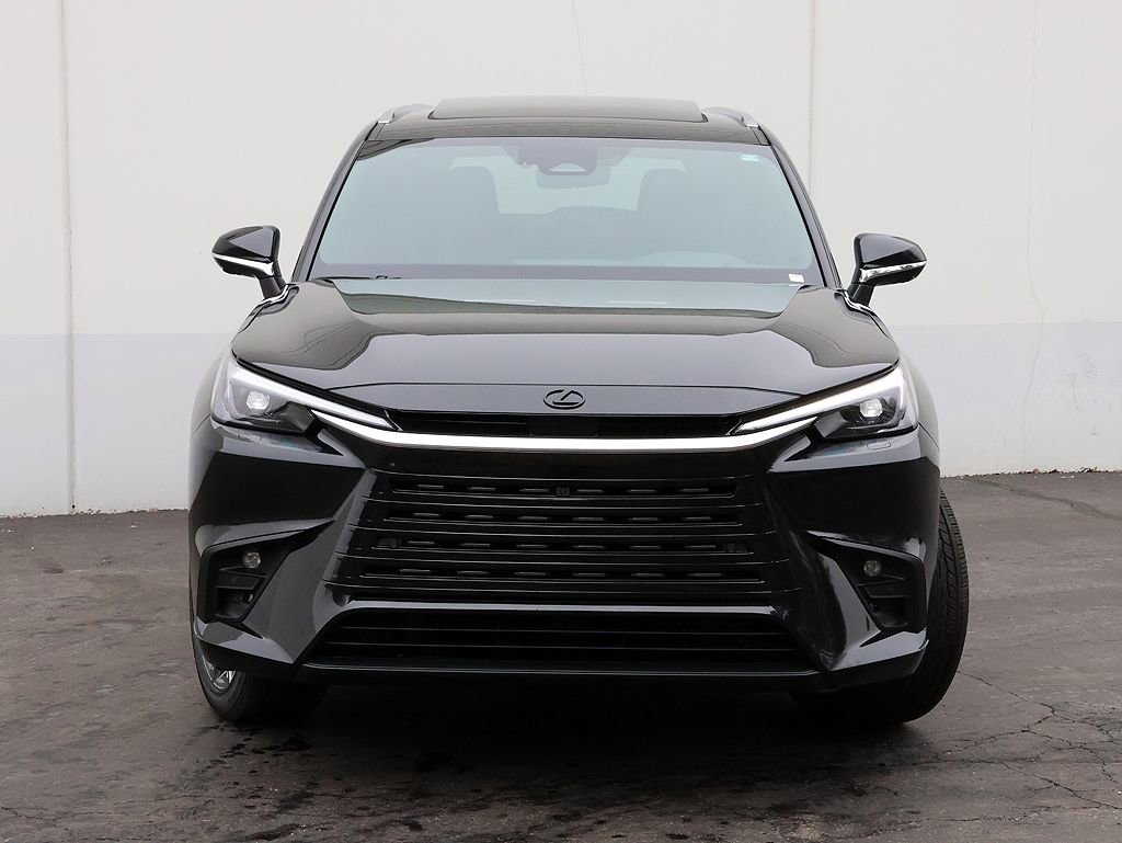 New 2026 Lexus TX 550h AWD Plug-In Hybrid image 5