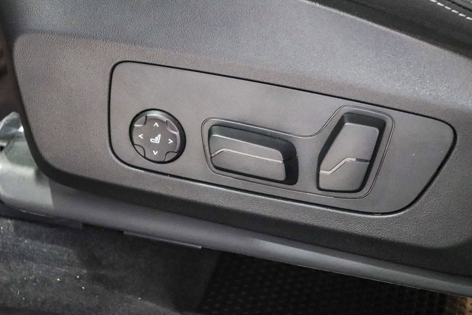 Used 2026 BMW X1 xDrive28i AWD/4WD image 21